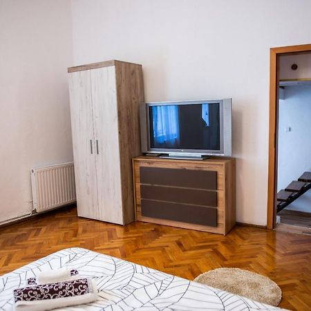 Troll'S House Apartment Sibiu Exterior foto