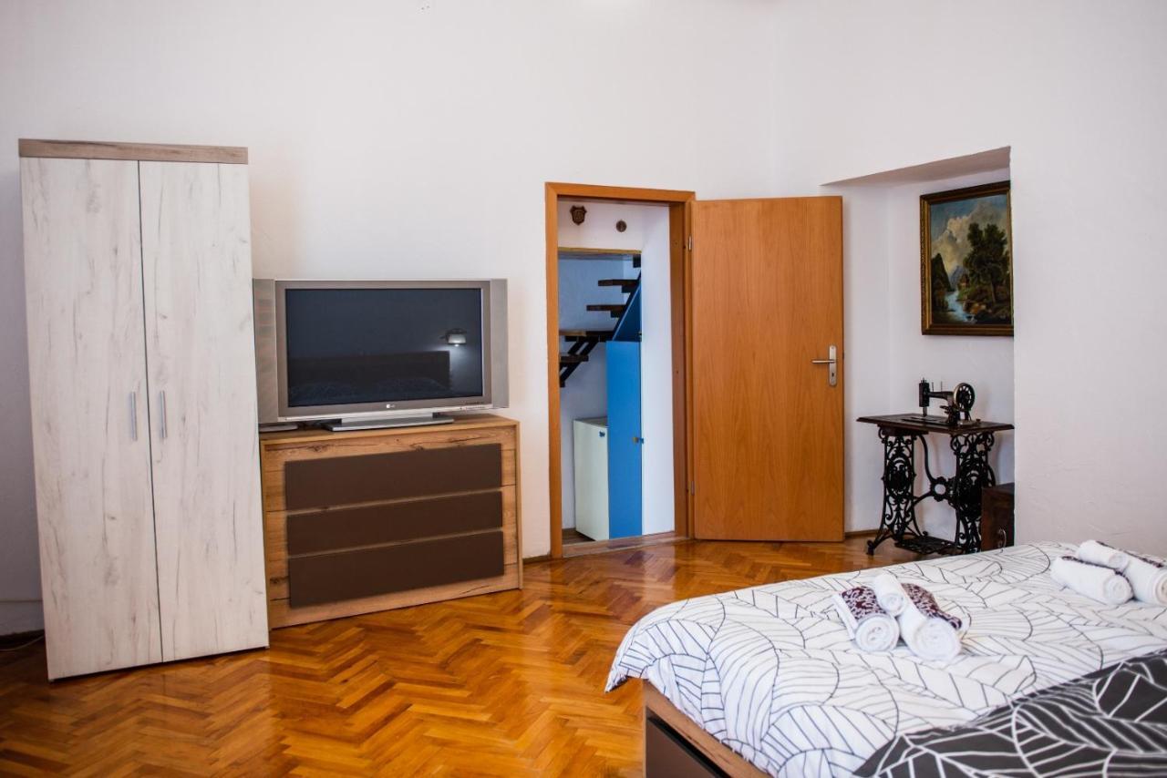 Troll'S House Apartment Sibiu Exterior foto