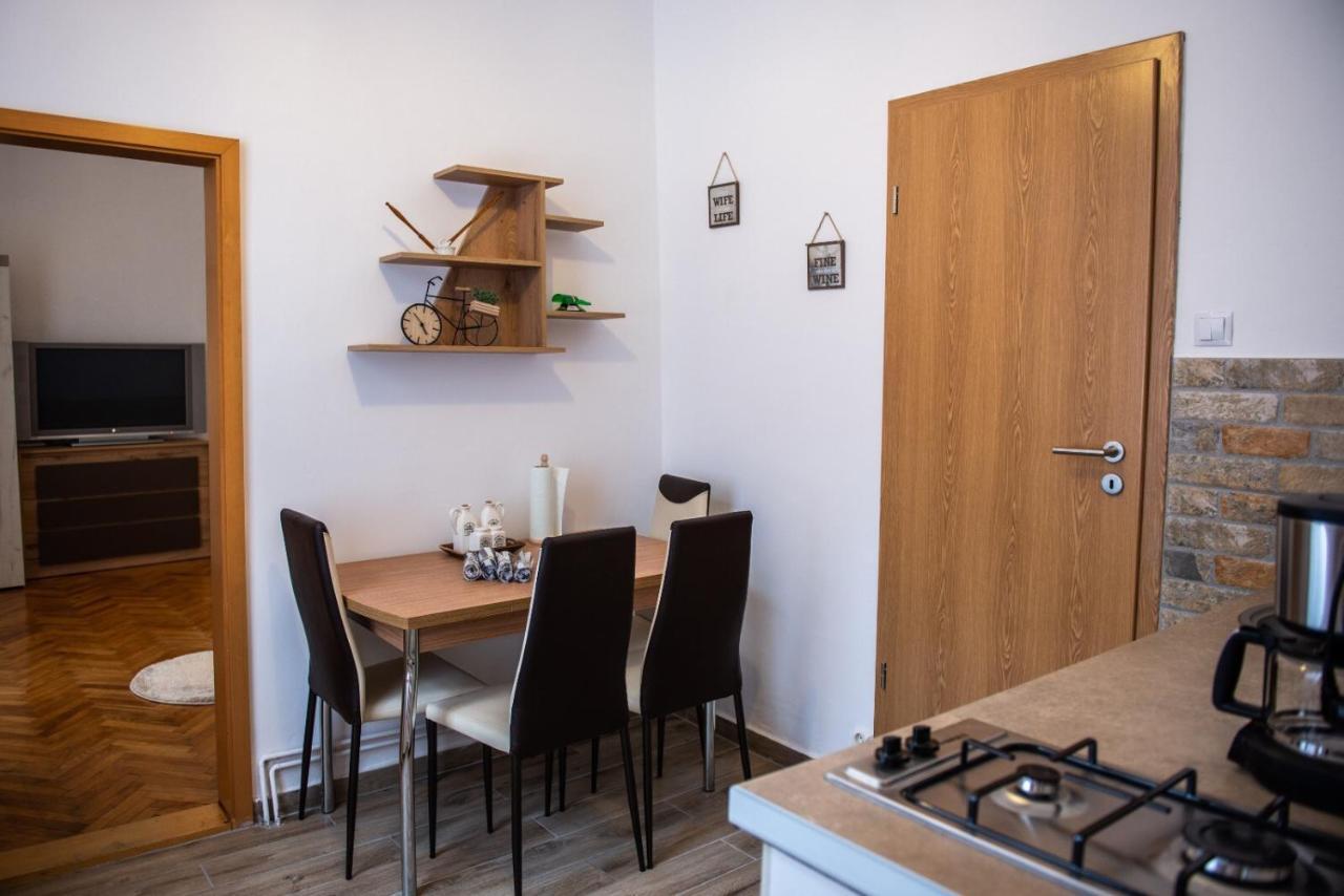 Troll'S House Apartment Sibiu Exterior foto